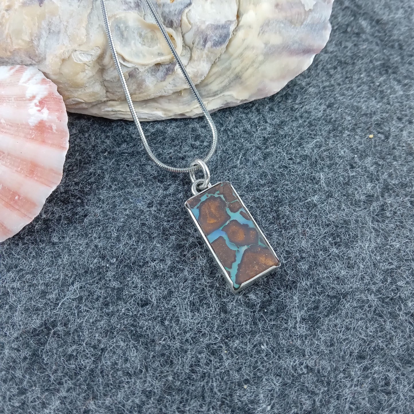 Anhänger mit Boulderopal (925er Silber)