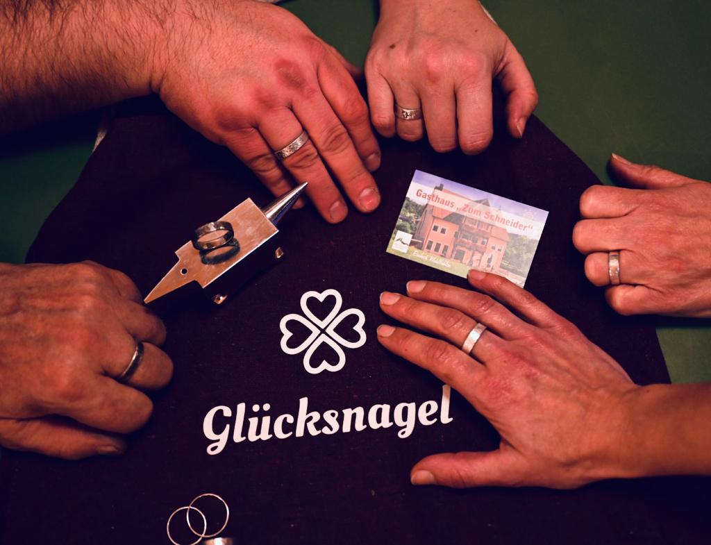 2er Teamticket- Schmiede Deinen eigenen Silberring o. Anhänger