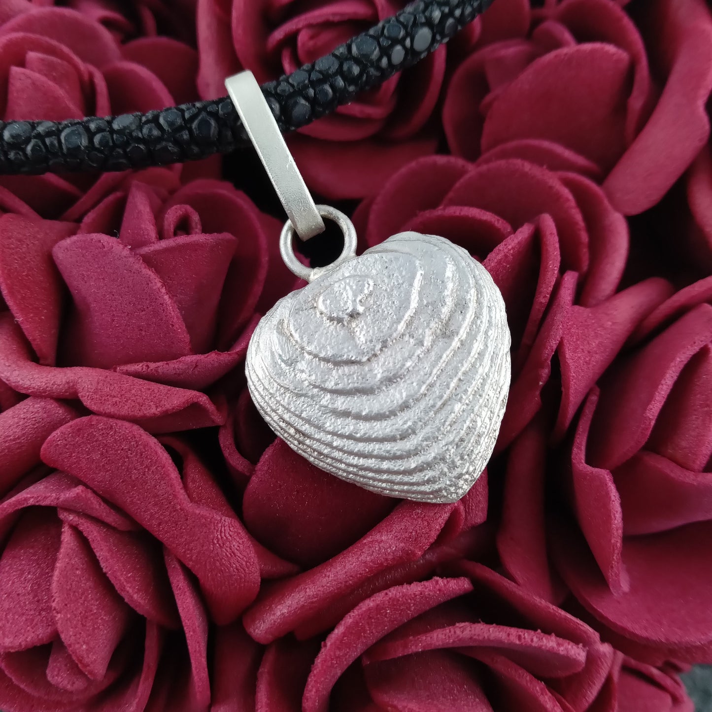 Schöne Kette mit einem Herz aus 925er Silber (Einzelstück)