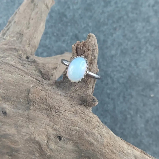 Silberring mit äthiopischem Opal