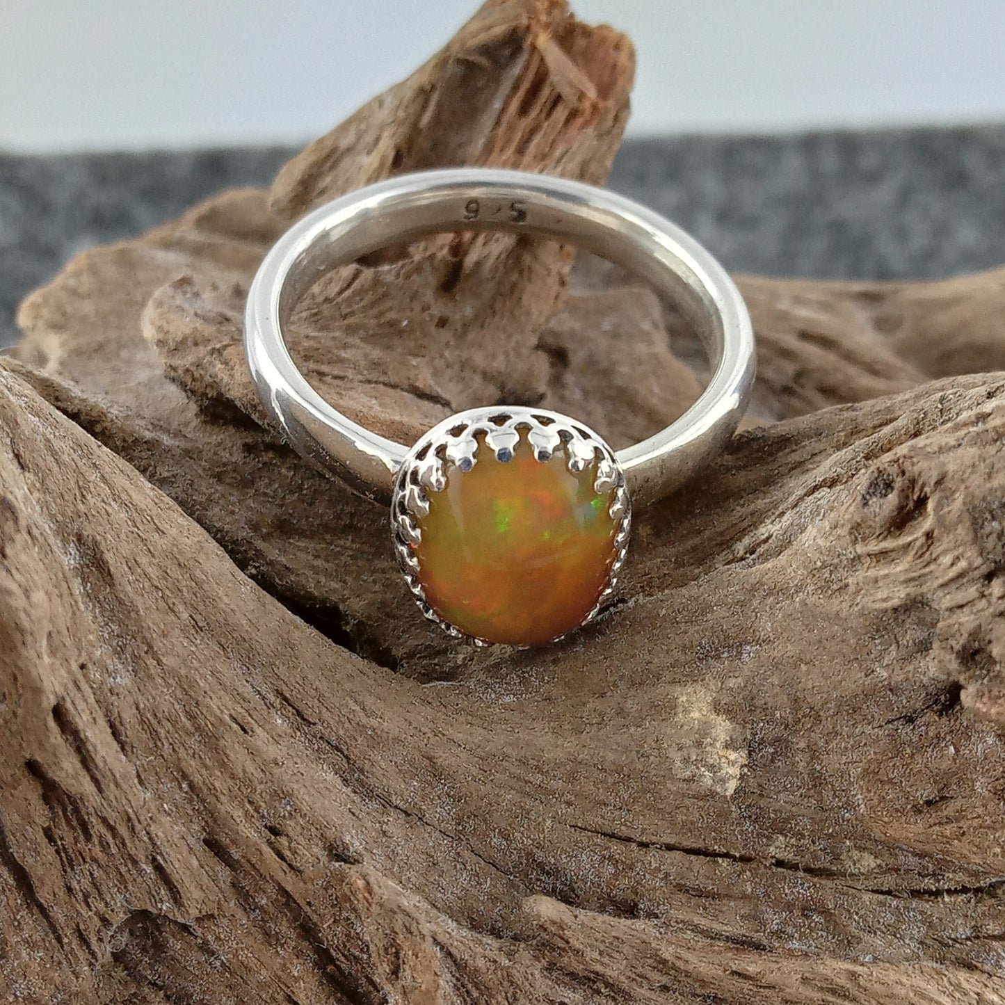 Silver ring with Ethiopian opal
