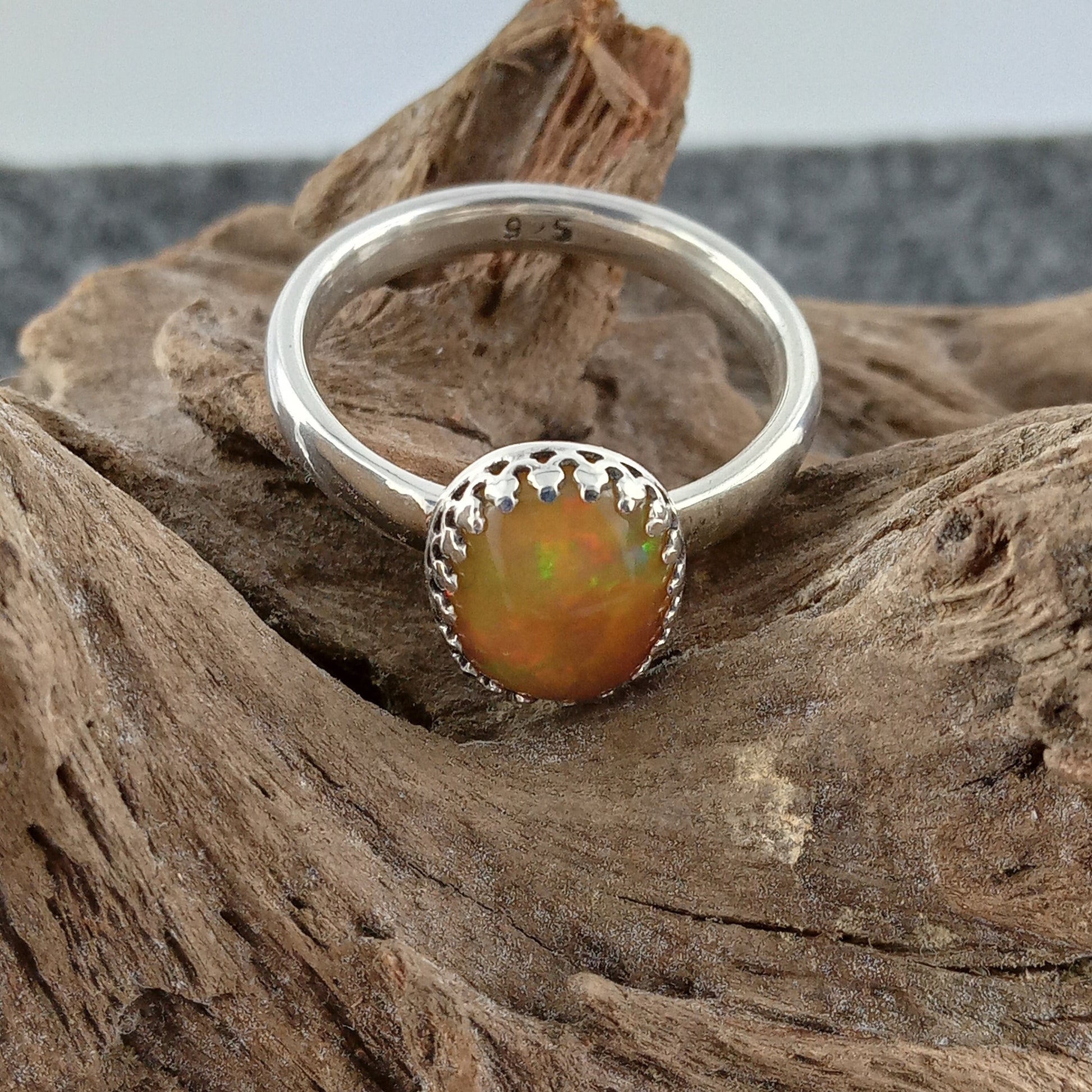 Silver ring with Ethiopian opal